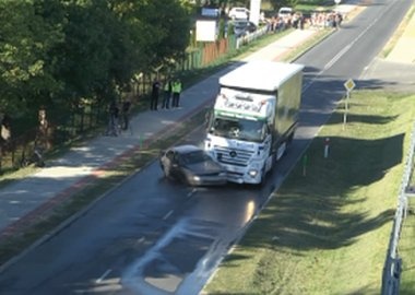 Sicherheit auf Strassen, bewusst Fahrer und Fussgänger