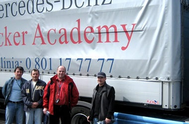 Training Mercedes-Benz Trucker Academy